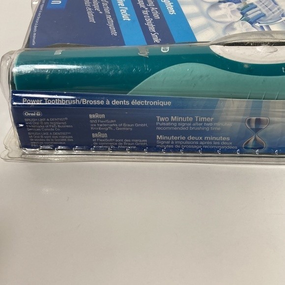 Oral B Vitality Dual Clean Electric Toothbrush Green Rechargeable - Picture 7 of 12